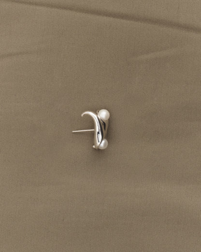 Double Pearl Ear Cuff